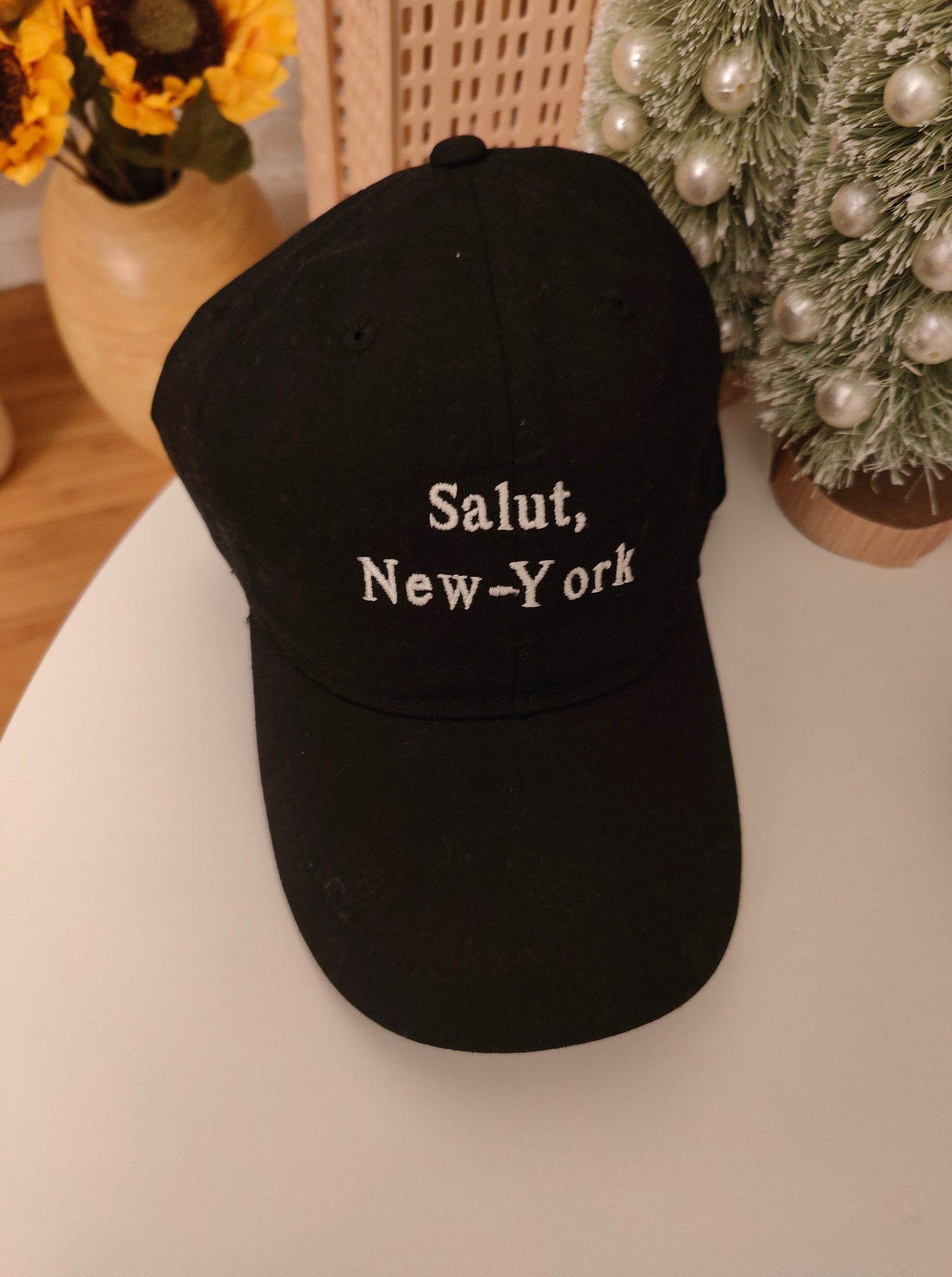 Cap New York black wom(man)