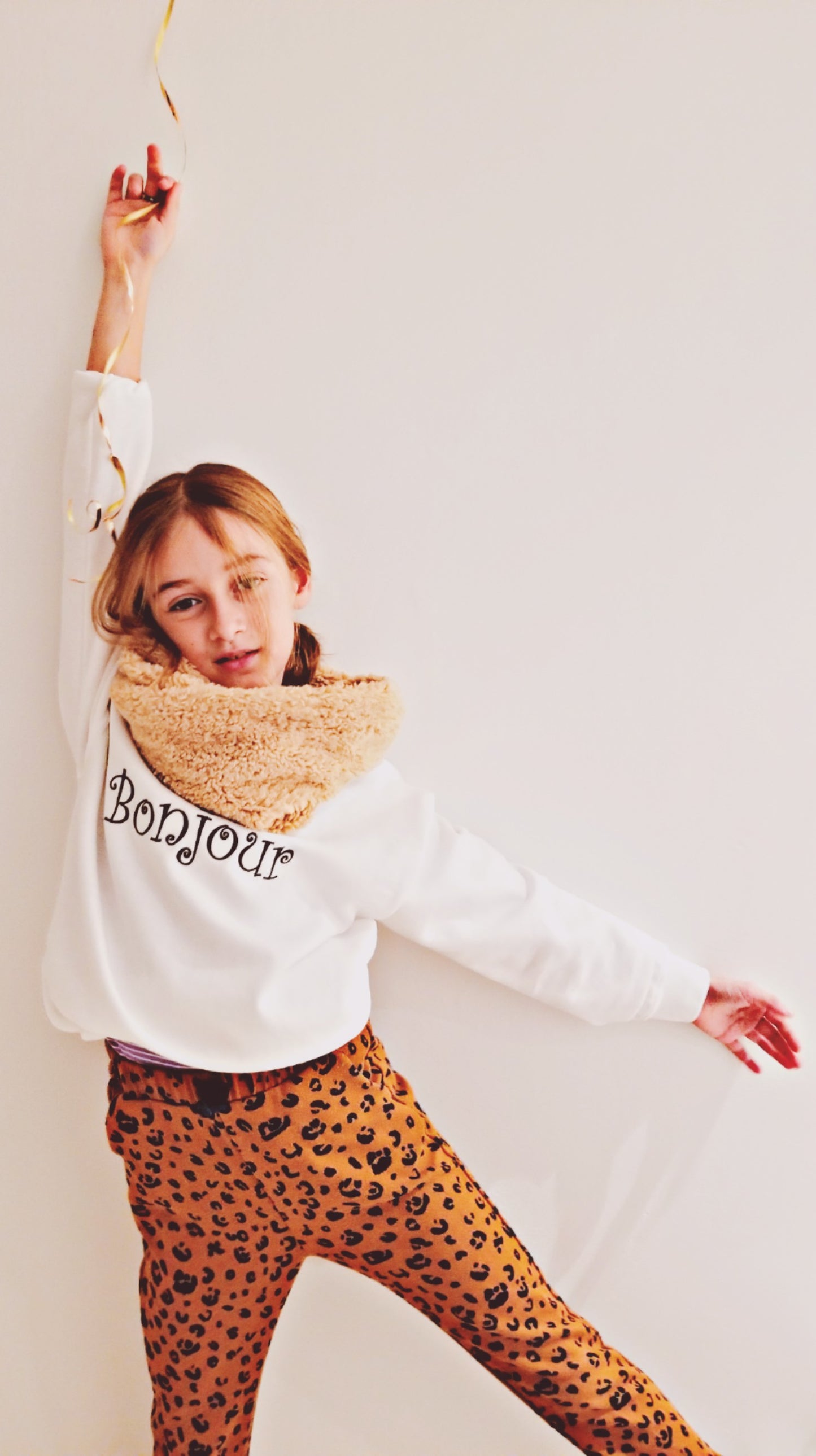 Kids sweater Unisex Bonjour